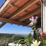 Casadameialuaarrifana Holiday home *